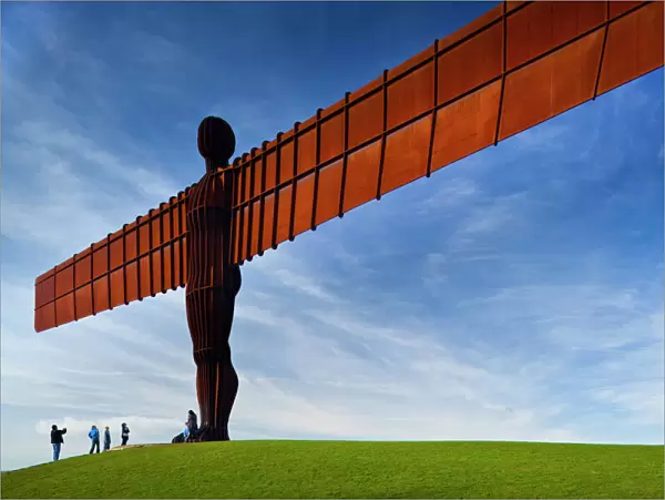 England, Tyne and Wear, Gateshead. The iconic Angel of the North statue by Antony Gormley