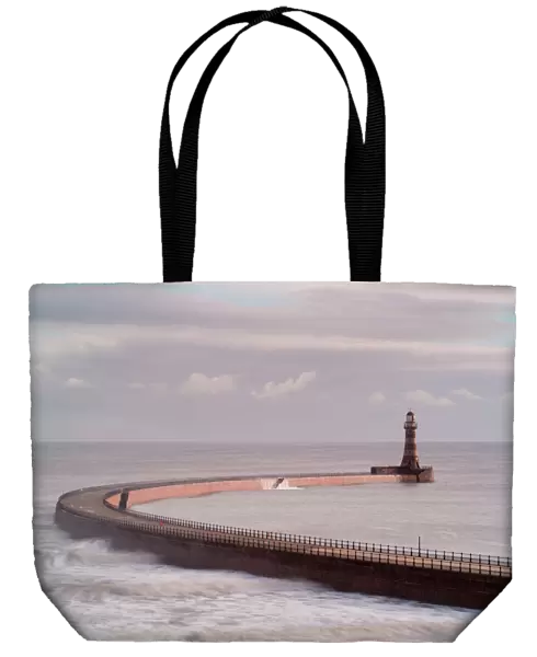 England, Tyne and Wear, Roker Pier