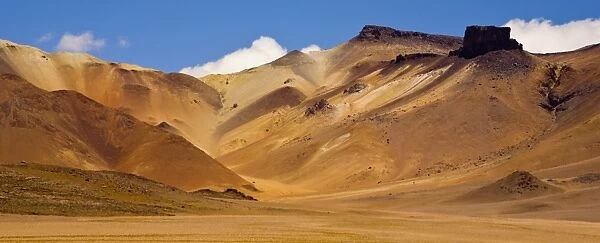 Bolivia, Southern Altiplano, Painted Desert - A landscape that could have inspired Salvador Dhali in the Bolivian