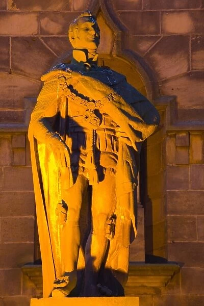England, Tyne and Wear, Tynemouth. Statue of the 3rd Duke of Northumberland