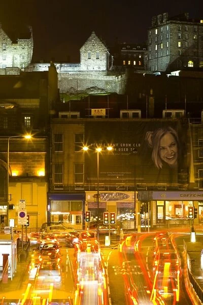 Scotland, Edinburgh, Edinburgh City. Edinburgh Castle overlooking rush hour traffic on the Lothian Road