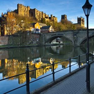 England, County Durham, Durham City. Bridge over the River Wear in the city of Durham