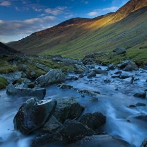 England, Cumbria, The Lake District. The Gatesgarthdale Beck running downstream towards Bettermere from the
