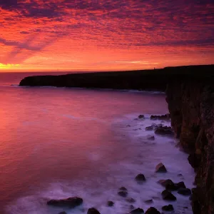 England, Tyne and Wear, South Shields. Sunrise over Frenchmans Bay near South Shields