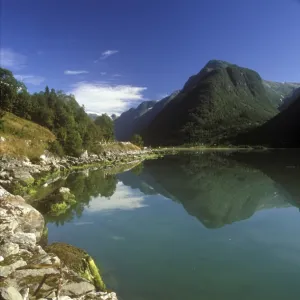 NORWAY, Sogn Og Fjordane, Fjaerland