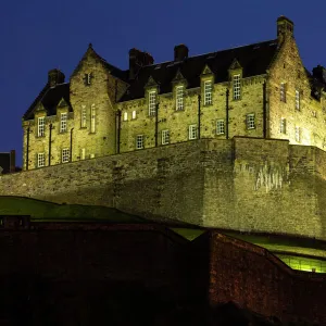 Scotland, Edinburgh, Edinburgh Castle. Edinburgh Castle illuminated at night