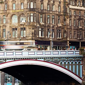 Scotland, Edinburgh, Edinburgh City. The Scotsman Building alongside the North Bridge