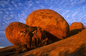 Australia Collection: AUSTRALIA, Northern Territory, Devils Marbles