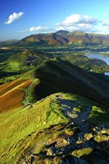 Images Dated 2nd June 2008: ENGLAND Cumbria Lake District National Park View from Cats Bells near Derwentwater
