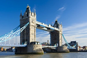 England, Greater London, Pool of London. The iconic Tower Bridge which spans the River Thames near the Tower