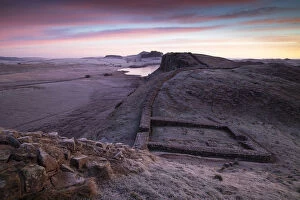 Sunrise Gallery: England, Northumberland, Hadrians Wall