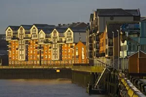 Images Dated 15th December 2008: England, Tyne & Wear, North Shields. Apartments on the North Shields Quayside