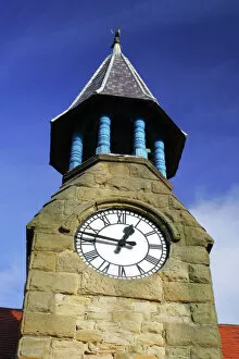 Tyne Book Gallery: The local North Tyneside landmark of the cullercoats clock located in the listed Watch House