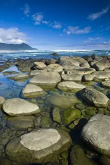 Tramping Gallery: New Zealand, Southland, Fiordland National Park. The coastline of Martins Bay