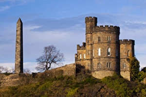 Images Dated 23rd November 2009: Scotland, Edinburgh, Calton Hill. Thomas Hamilton?s obelisk and Governor