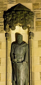 Scotland, Edinburgh, Edinburgh Castle. Sir William Wallace statue, a famous leader during the First War of Scottish
