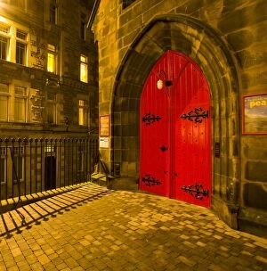 Edinburgh Illuminated Book Collection: Scotland, Edinburgh, Old Town. Courtyard and doorway of the St. Columbas Church