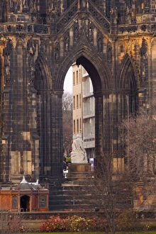 Images Dated 23rd November 2009: Scotland, Edinburgh, Princes Street. Monument to Sir Walter Scott known simply as Scotts Monument