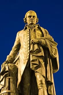 Images Dated 13th January 2009: Scotland, Edinburgh, The Royal Mile. Statue of Adam Smith, considered by many to be the father of