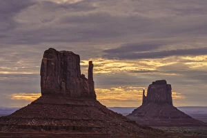 Totem Pole Gallery: United States of America, Arizona, Monument Valley Tribal Park
